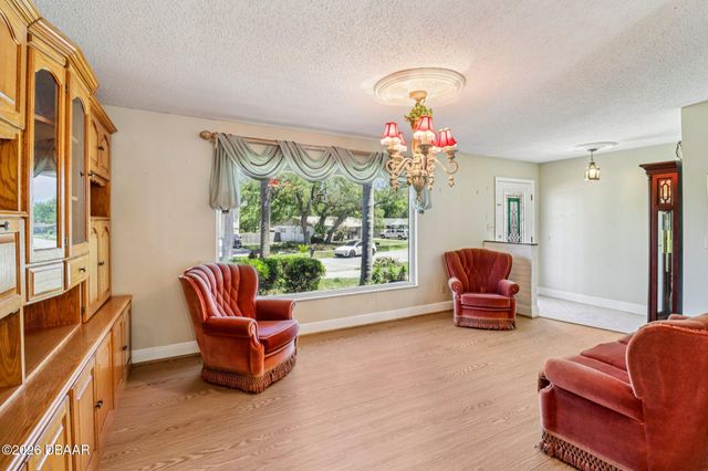 684 Reillys Road, Port Orange, FL 32127