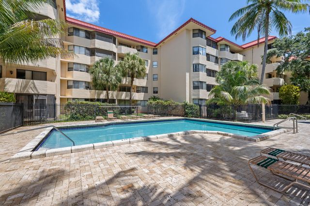 7401 NW 16th Street 102, Plantation, FL 33313