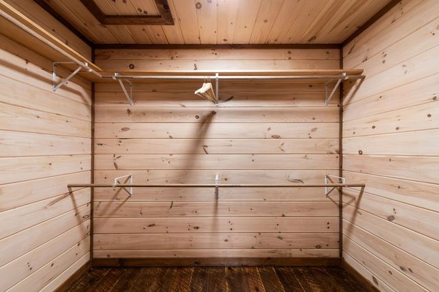 64 Windy Valley Lane, Blue Ridge, GA 30513