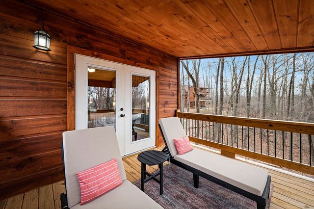 64 Windy Valley Lane, Blue Ridge, GA 30513