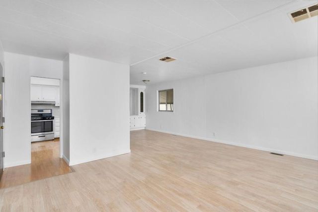 1150 W Winton Avenue 229, Hayward, CA 94545