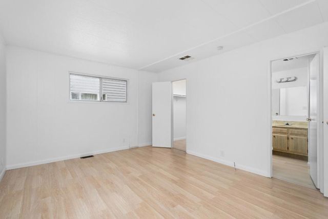 1150 W Winton Avenue 229, Hayward, CA 94545