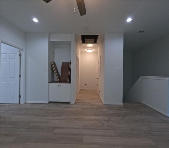 9427 Coffee Street, Houston, TX 77033