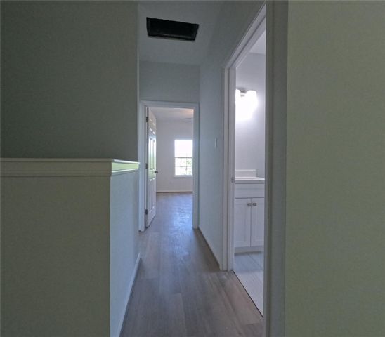 9427 Coffee Street, Houston, TX 77033