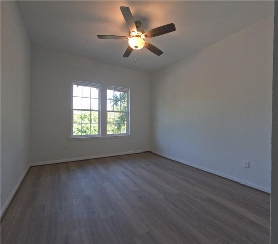 9427 Coffee Street, Houston, TX 77033