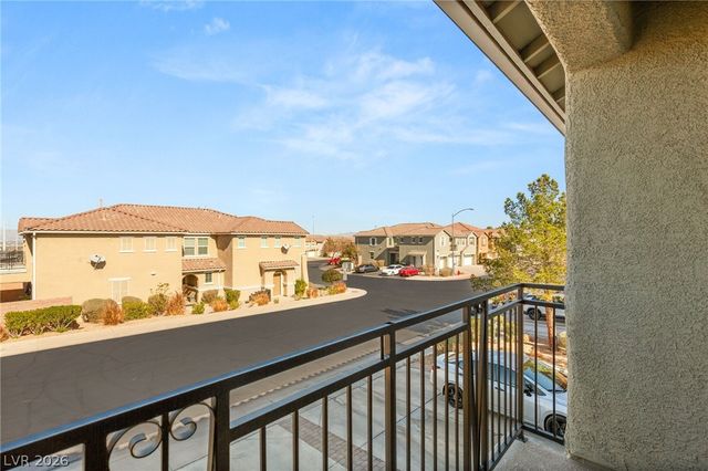 1371 Grass Creek Avenue 3, Henderson, NV 89012