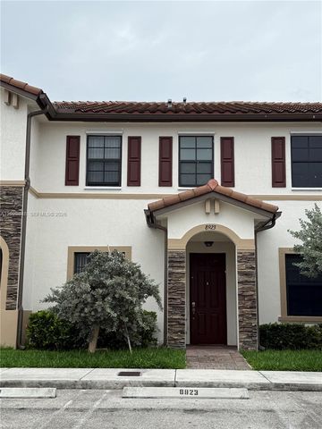 8923 W 35th Avenue, Hialeah, FL 33018