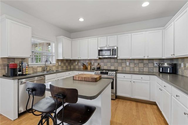 4820 Edinburgh Drive, Smyrna, GA 30082