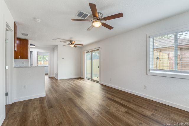 8838 Meadow Trace, San Antonio, TX 78250