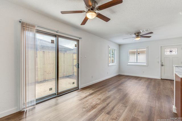 8838 Meadow Trace, San Antonio, TX 78250