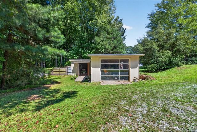 2114 Spring Lane, Sanford, NC 27330