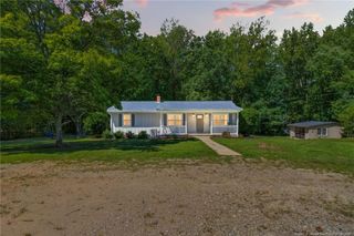 2114 Spring Lane, Sanford, NC 27330