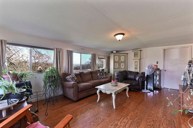 3653 Chuckwagon Dr, Copperopolis, CA 95228