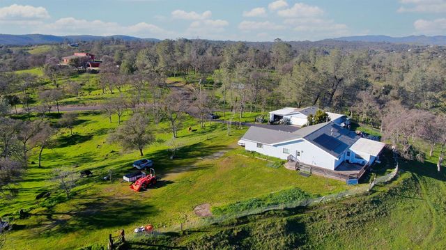 3653 Chuckwagon Dr, Copperopolis, CA 95228