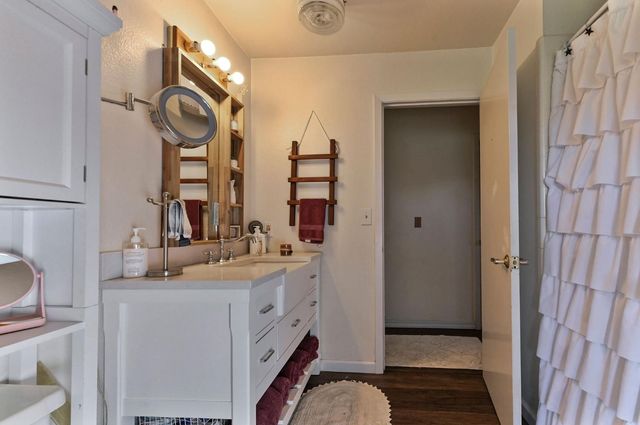 3653 Chuckwagon Dr, Copperopolis, CA 95228