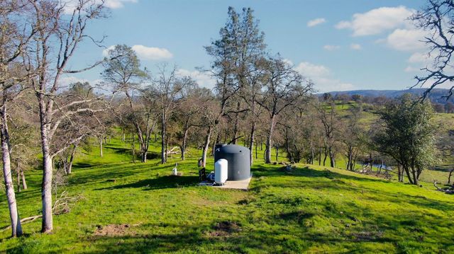 3653 Chuckwagon Dr, Copperopolis, CA 95228