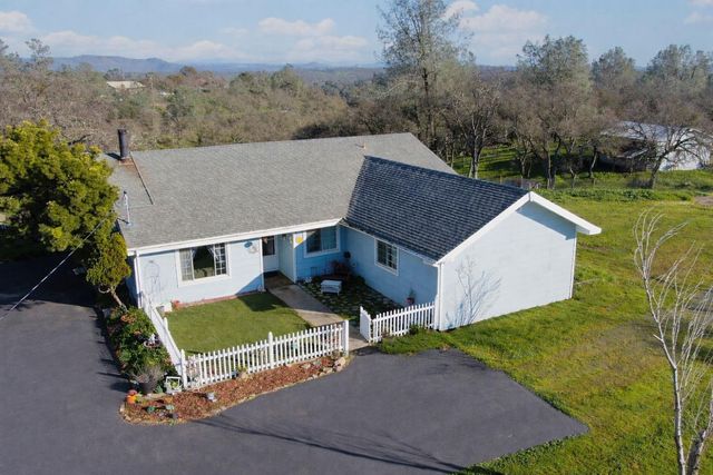 3653 Chuckwagon Dr, Copperopolis, CA 95228