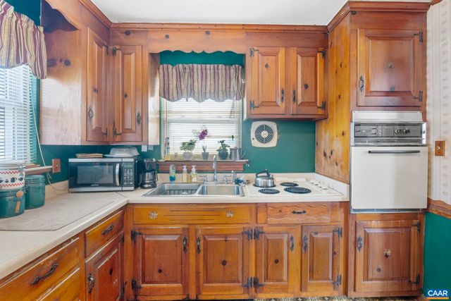 4509 MAVERICK AVE, Richmond, VA 23231