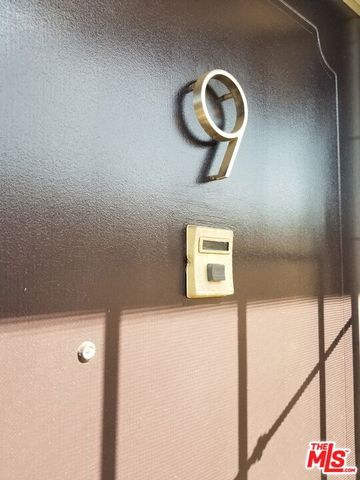 453 S Gramercy Place, Los Angeles, CA 90020