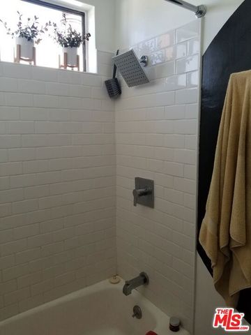 453 S Gramercy Place, Los Angeles, CA 90020