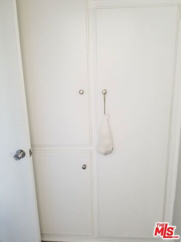 453 S Gramercy Place, Los Angeles, CA 90020