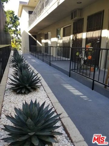 453 S Gramercy Place, Los Angeles, CA 90020