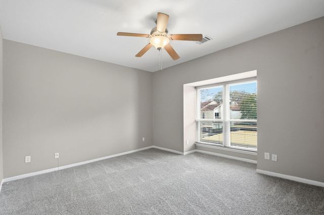 2100 Tanglewilde Street 642, Houston, TX 77063