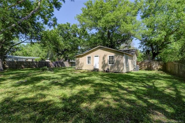 811 N Huntington Street, Sulphur, LA 70663