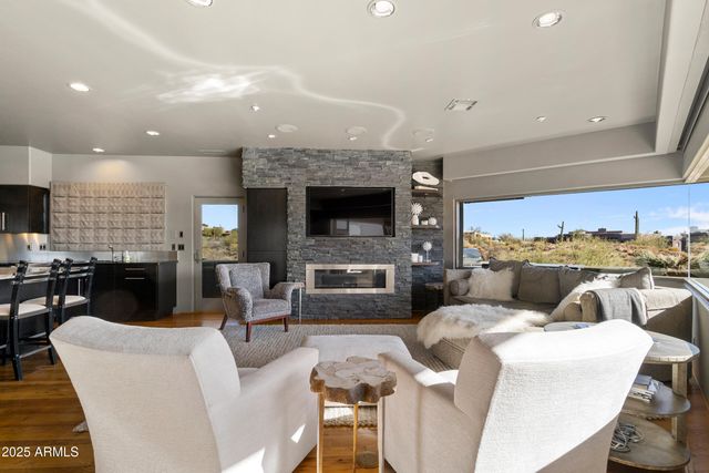 9887 E Palo Brea Drive, Scottsdale, AZ 85262