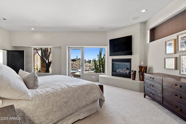 9887 E Palo Brea Drive, Scottsdale, AZ 85262