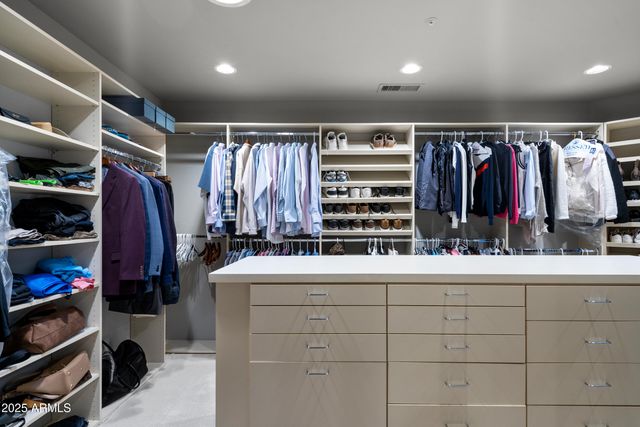 9887 E Palo Brea Drive, Scottsdale, AZ 85262