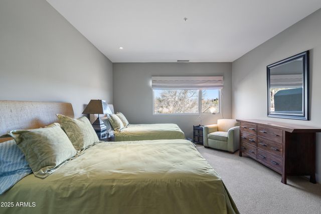 9887 E Palo Brea Drive, Scottsdale, AZ 85262