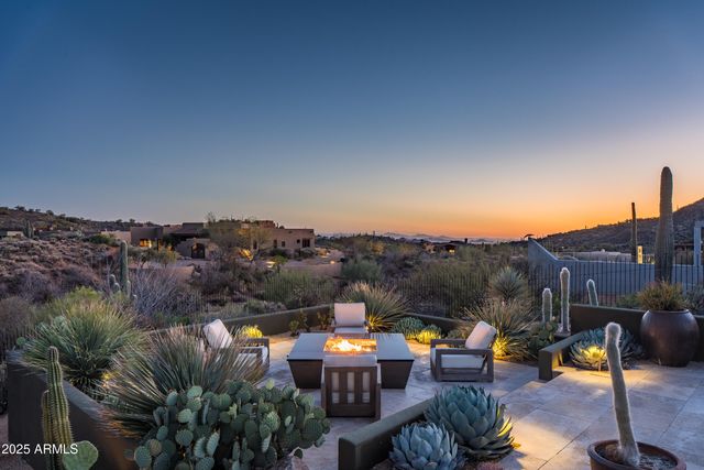 9887 E Palo Brea Drive, Scottsdale, AZ 85262