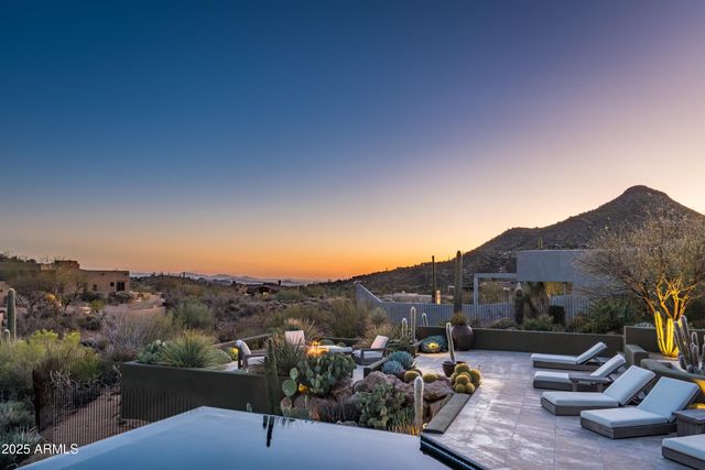 9887 E Palo Brea Drive, Scottsdale, AZ 85262