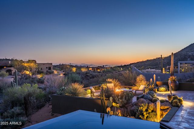 9887 E Palo Brea Drive, Scottsdale, AZ 85262