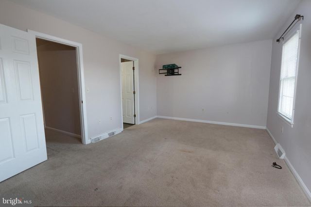 2017-C RALEIGH RD, Hummelstown, PA 17036