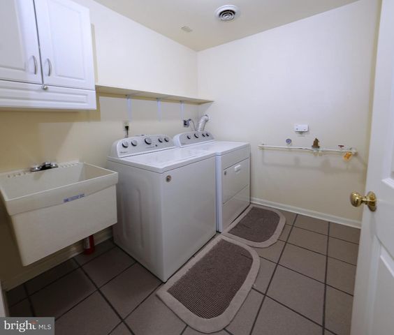 2017-C RALEIGH RD, Hummelstown, PA 17036