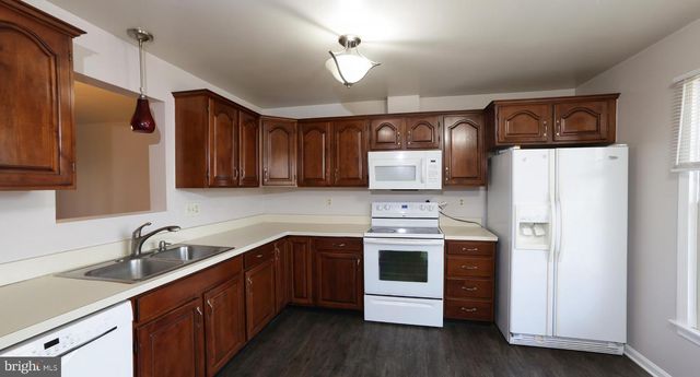 2017-C RALEIGH RD, Hummelstown, PA 17036