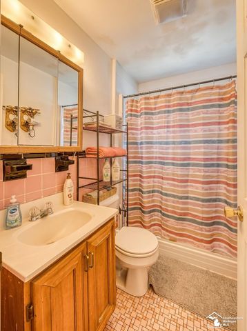 1263 Maple Boulevard, Monroe, MI 48162