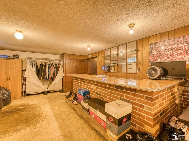 1263 Maple Boulevard, Monroe, MI 48162