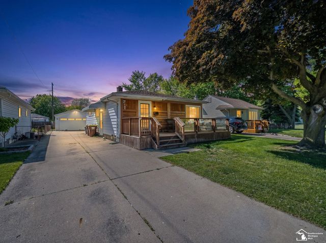 1263 Maple Boulevard, Monroe, MI 48162