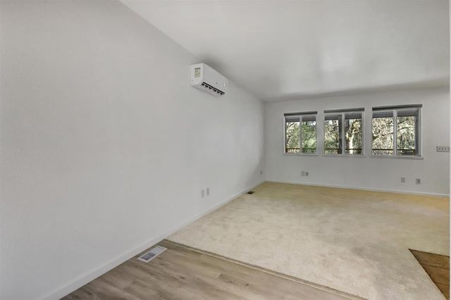 11013 Wolf Dr, Grass Valley, CA 95949