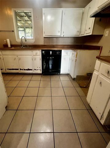 6606 Thornwall Street, Houston, TX 77092