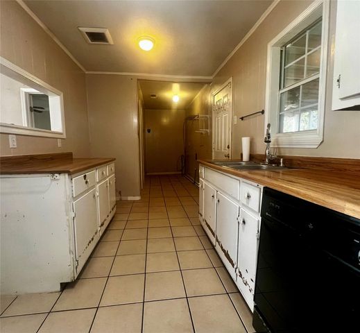 6606 Thornwall Street, Houston, TX 77092