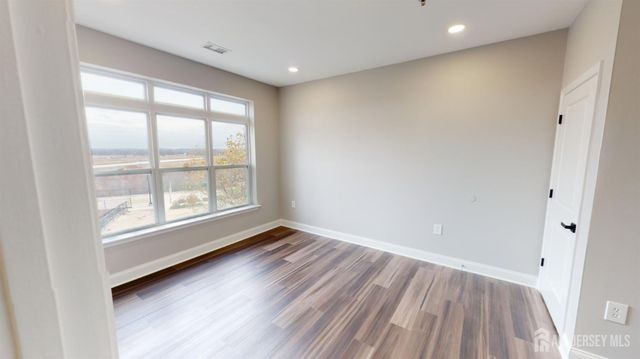 6301 Fernandez Court, Sayreville, NJ 08859