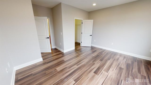 6301 Fernandez Court, Sayreville, NJ 08859