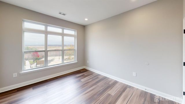 6301 Fernandez Court, Sayreville, NJ 08859