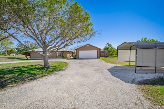 9920 Fm 1101, Seguin, TX 78155