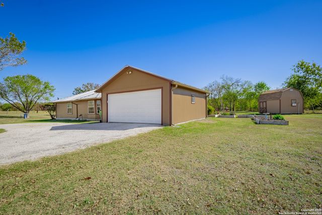 9920 Fm 1101, Seguin, TX 78155