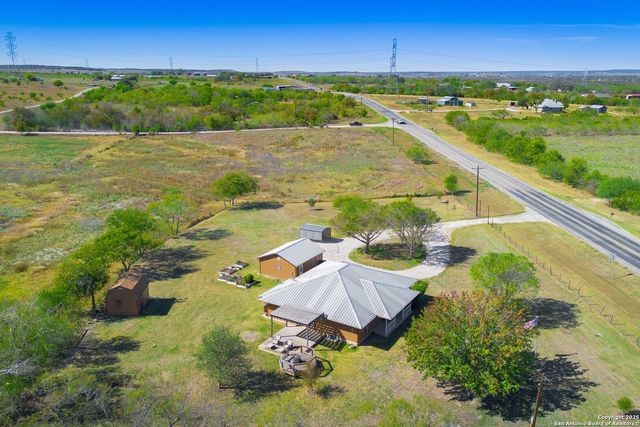 9920 Fm 1101, Seguin, TX 78155